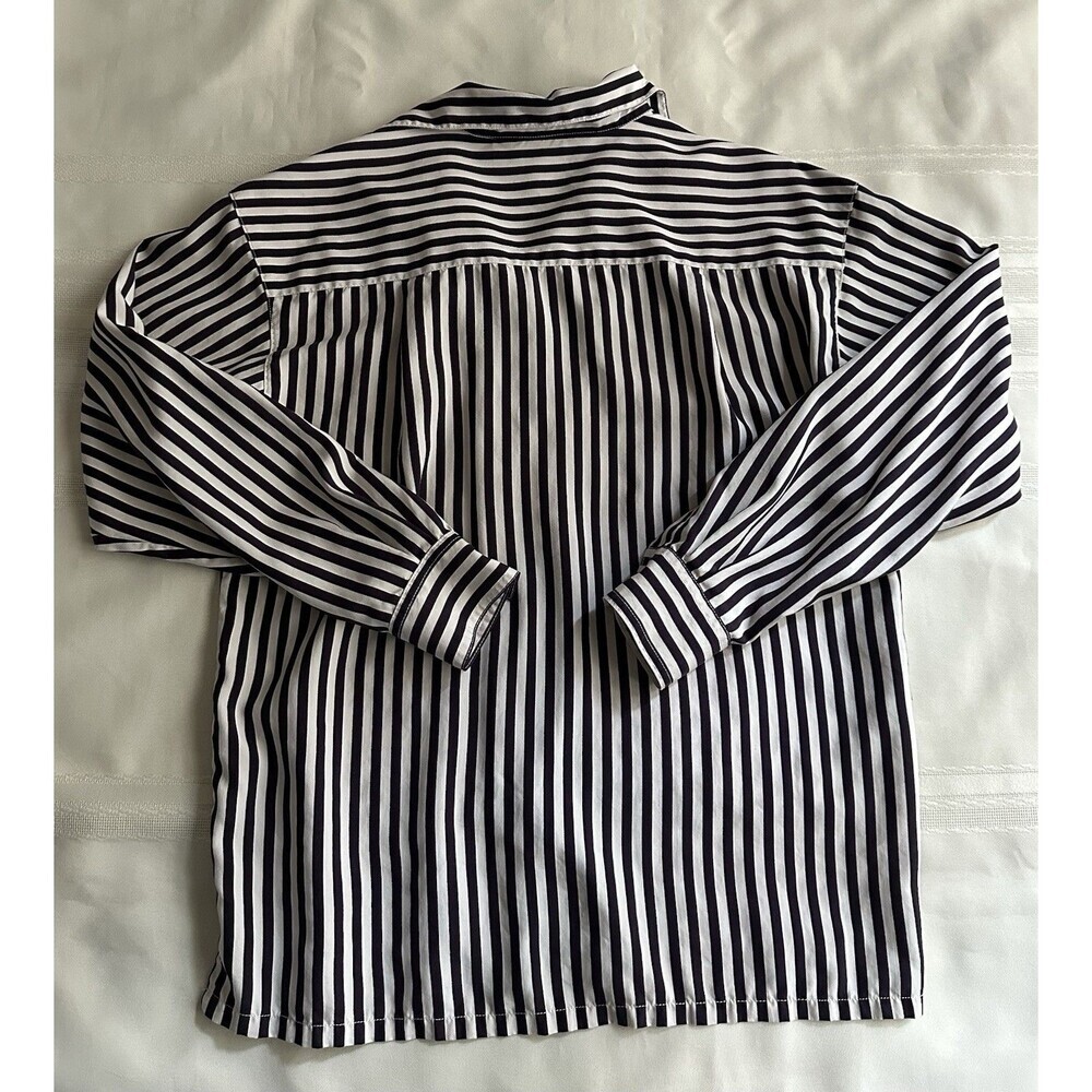 Vintage 100% Silk Casual Corner Womens Top Size XS Black White Stripe Button-Up - Picture 7 of 15